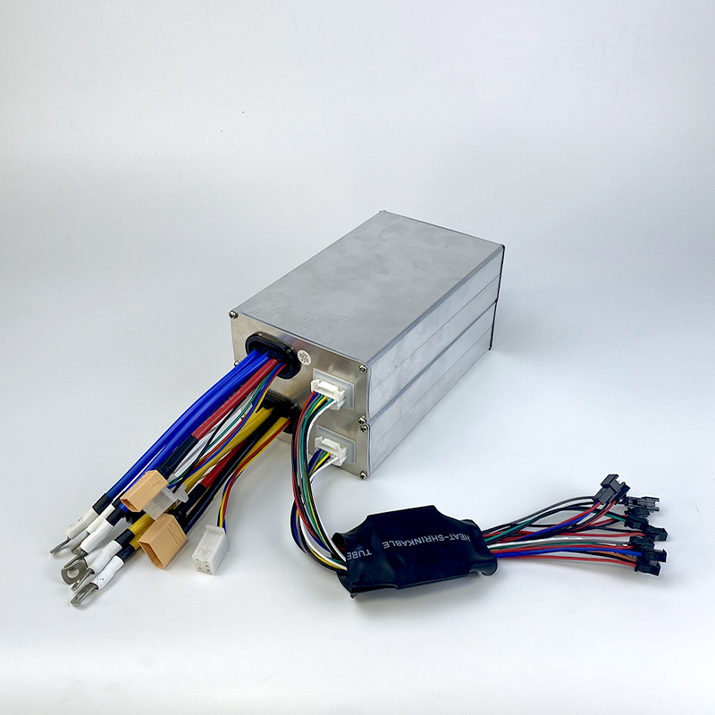 M13 T100 72V 65A 60A Motore Br - 72V 45A Dual Controller recensione e prezzo